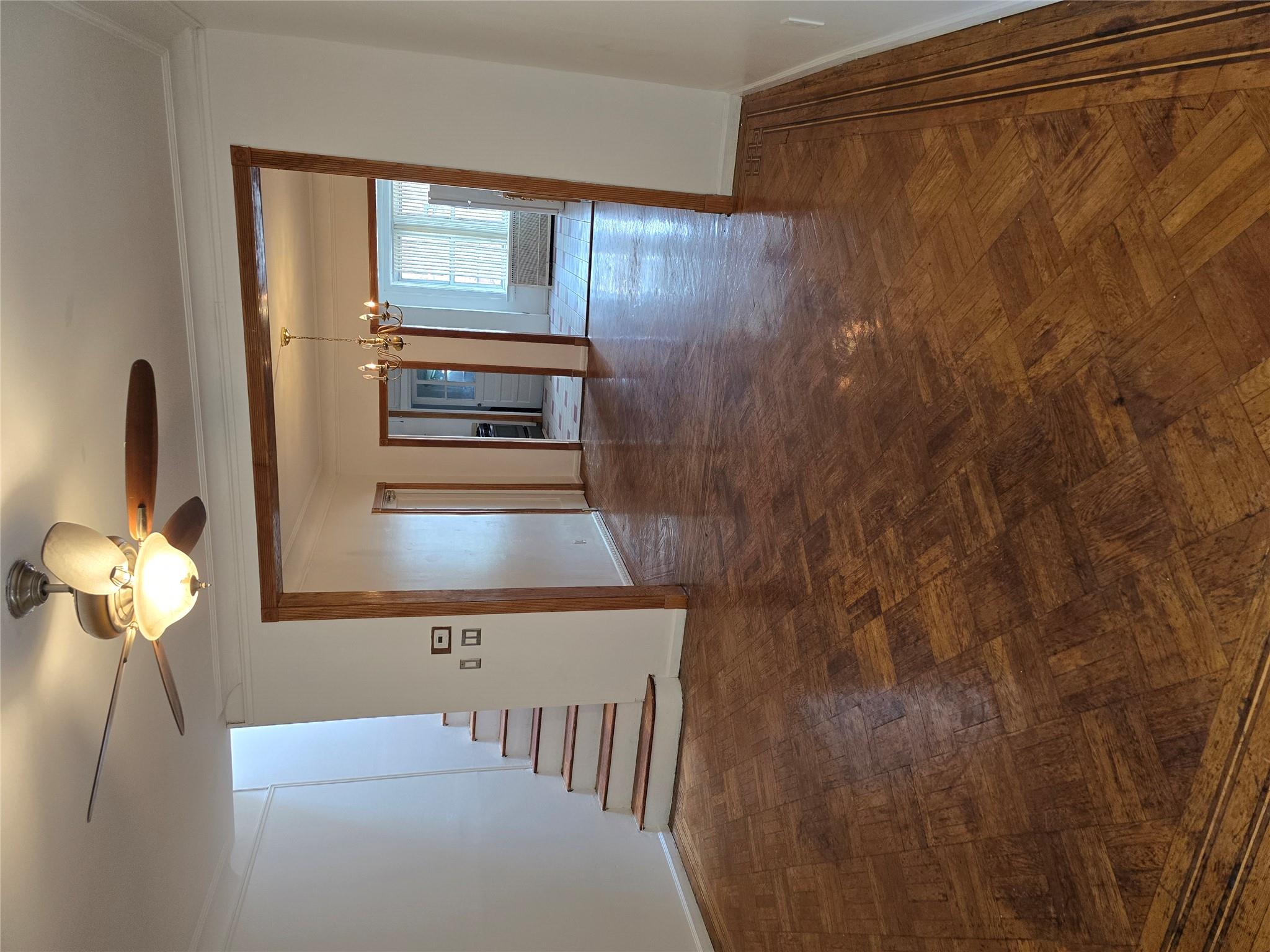 #2 photo, 1202 E 38th Street, ブルックリン区 Brooklyn , NY 11210