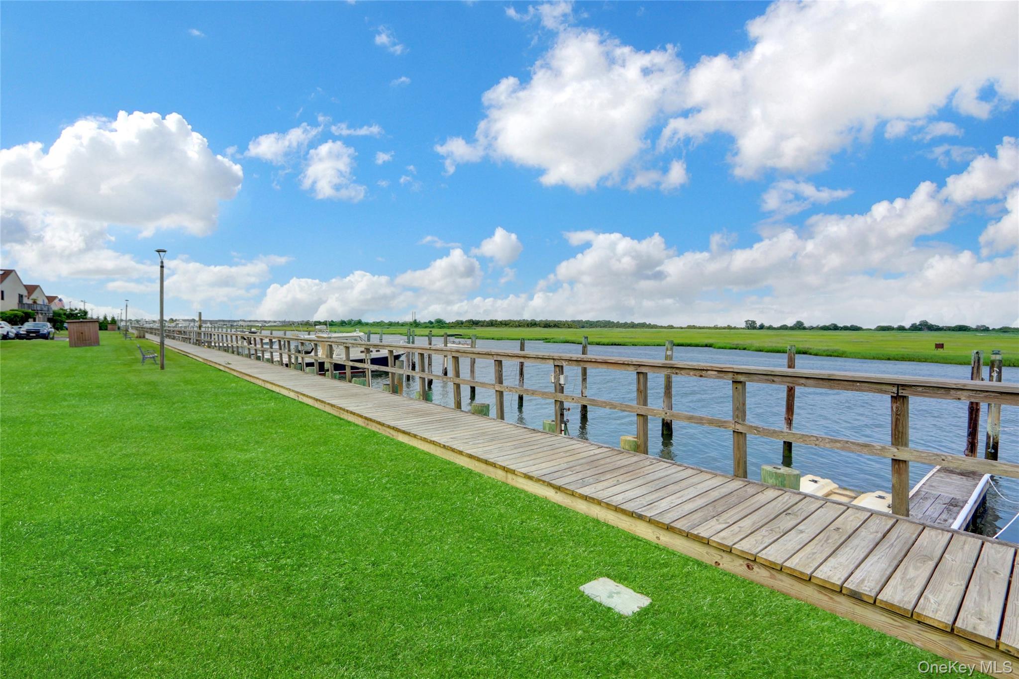 #14 photo, 1 Anchorage Way, 长岛 Freeport , NY 11520