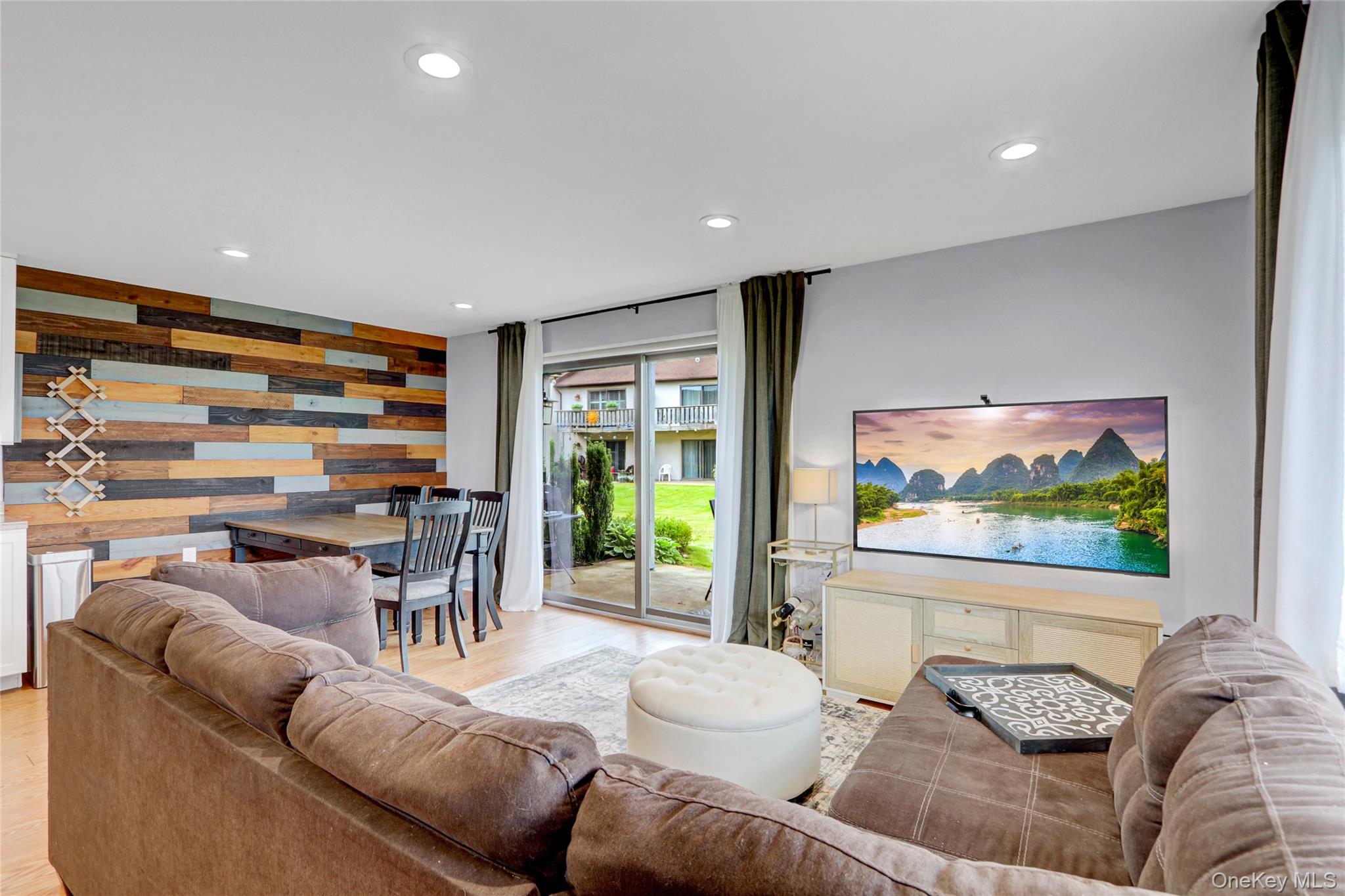 #2 photo, 1 Anchorage Way, 长岛 Freeport , NY 11520