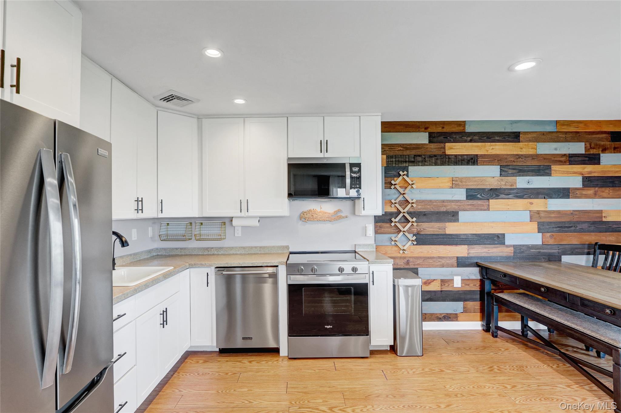 #6 photo, 1 Anchorage Way, 长岛 Freeport , NY 11520