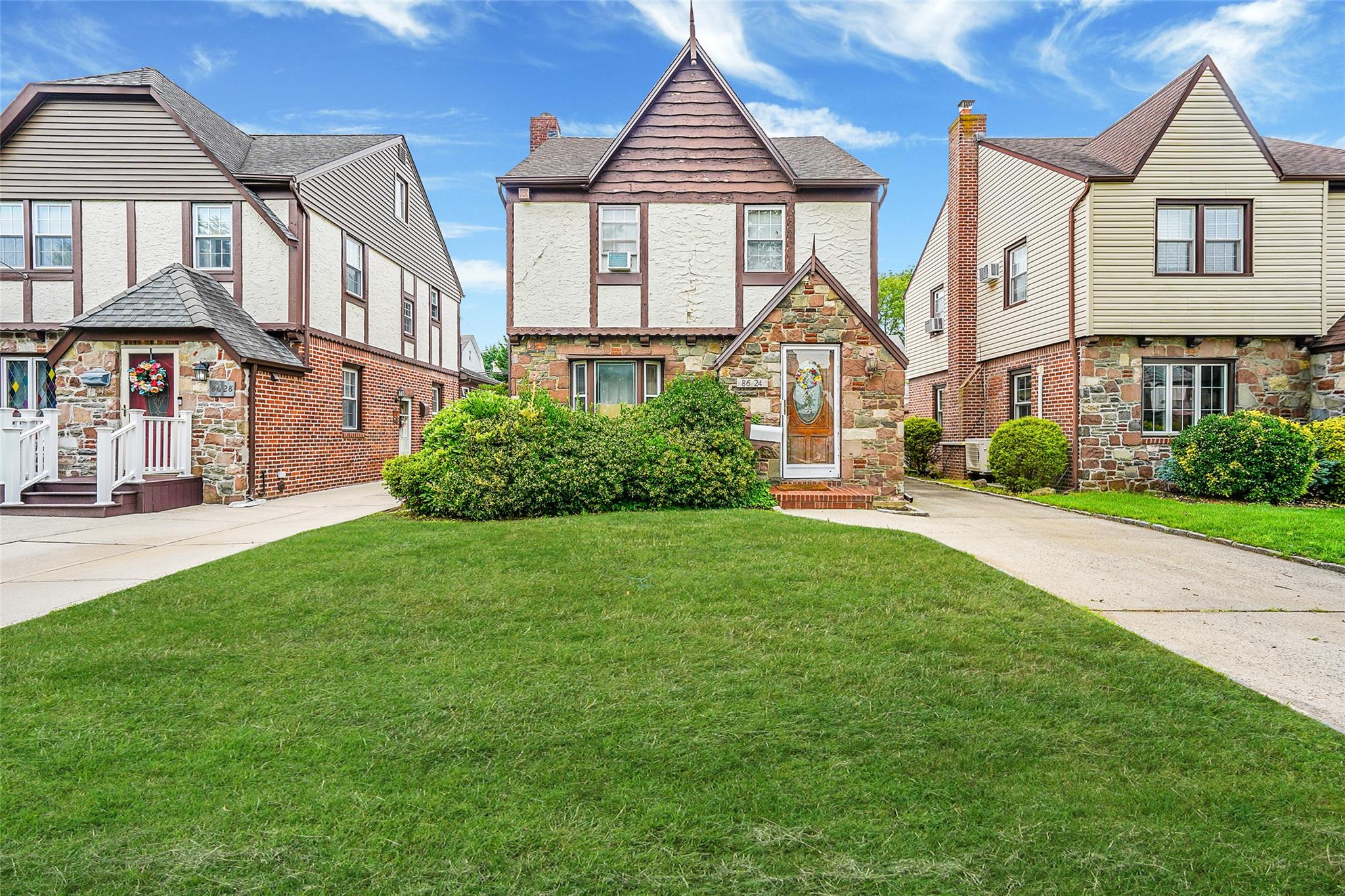 #1 photo, 8624 253rd Street, 皇后區 Bellerose , NY 11426