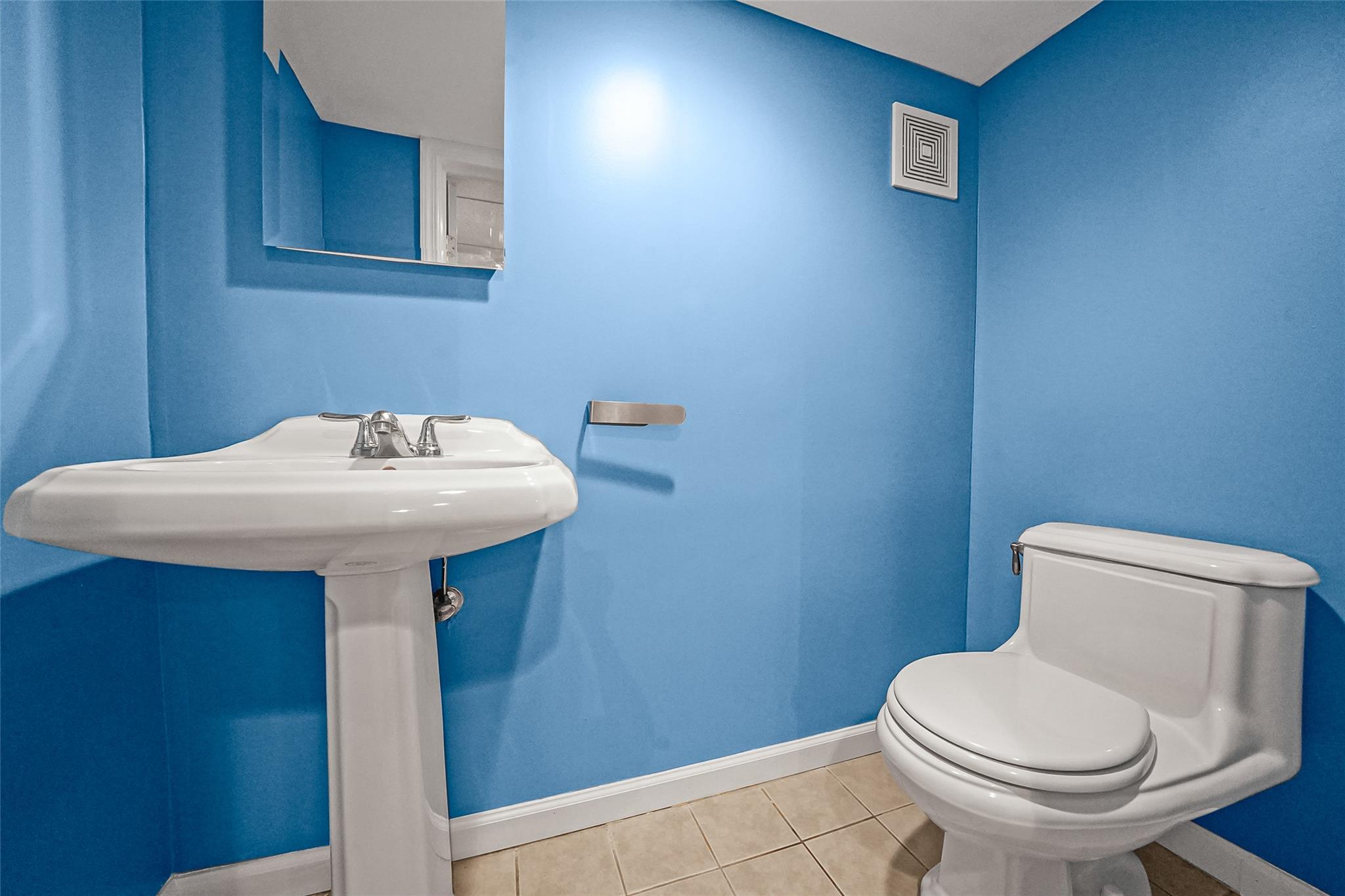 #18 photo, 8624 253rd Street, クイーンズ区 Bellerose , NY 11426