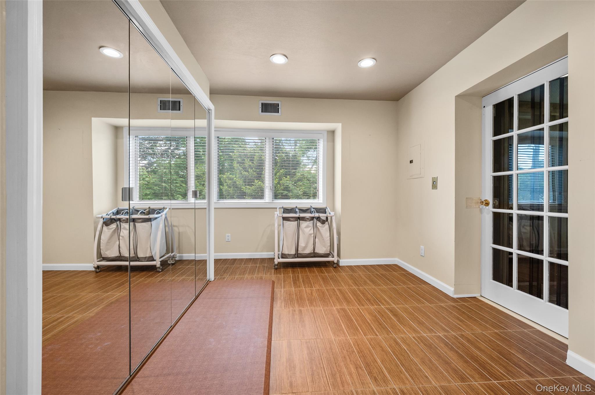 #19 photo, 9 Sycamore Drive, ナッソー郡 Great Neck , NY 11021