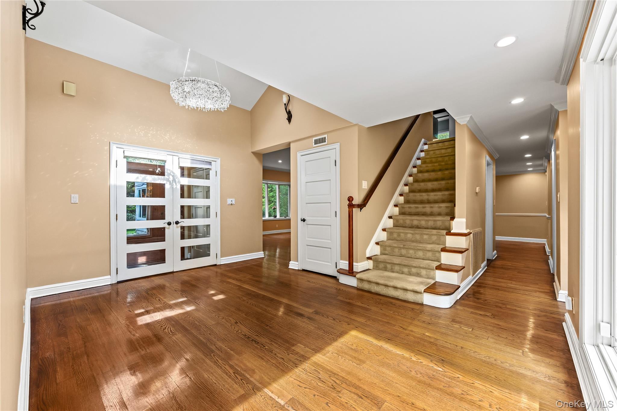 #6 photo, 18 Locust Lane, ナッソー郡 Roslyn Heights , NY 11577