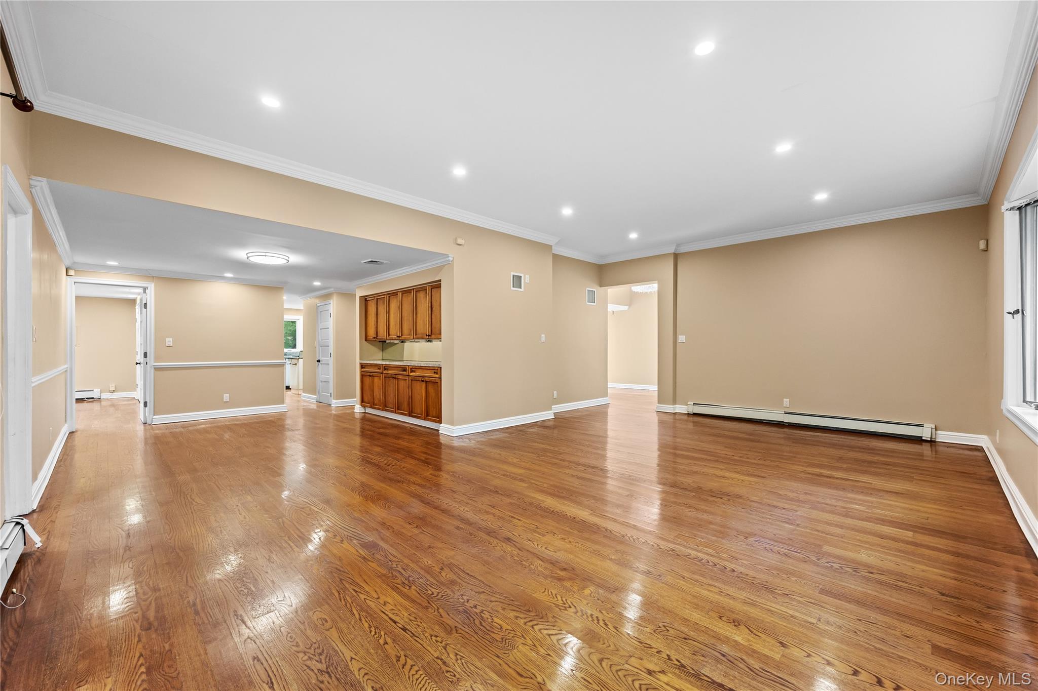 #9 photo, 18 Locust Lane, ナッソー郡 Roslyn Heights , NY 11577