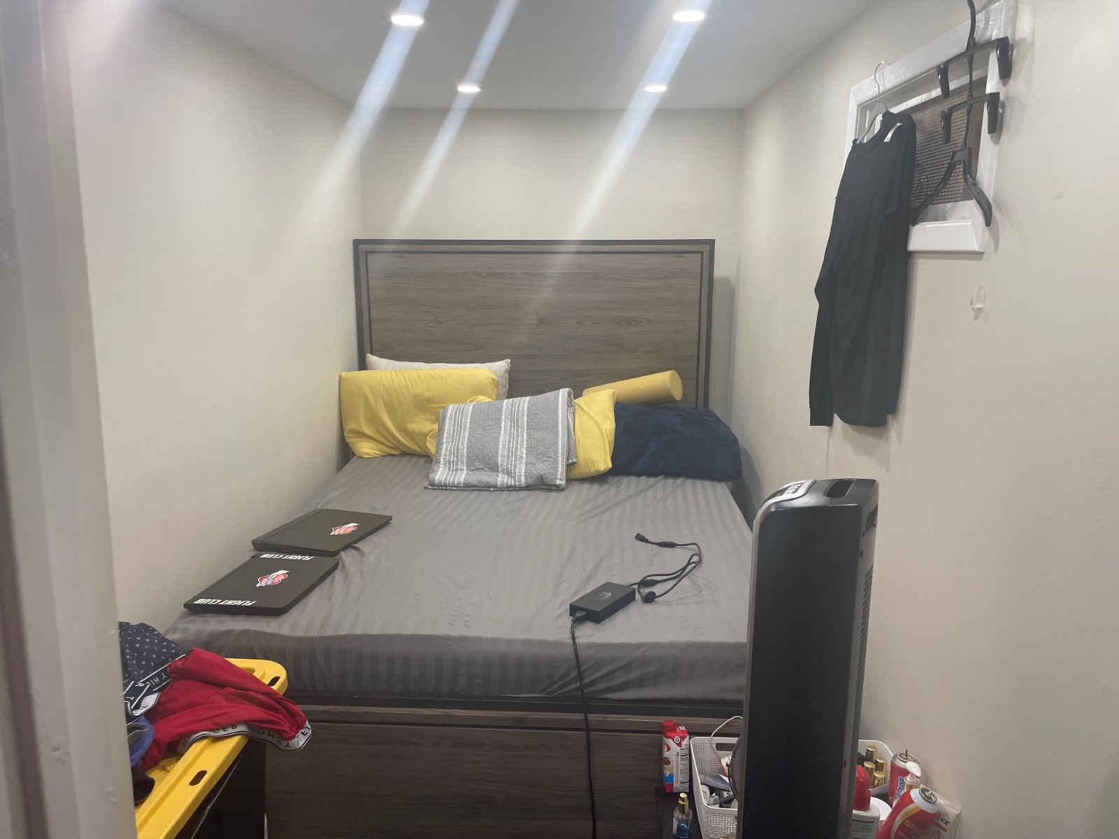 #11 photo, 11449 204 st, saint albans , NY 11412