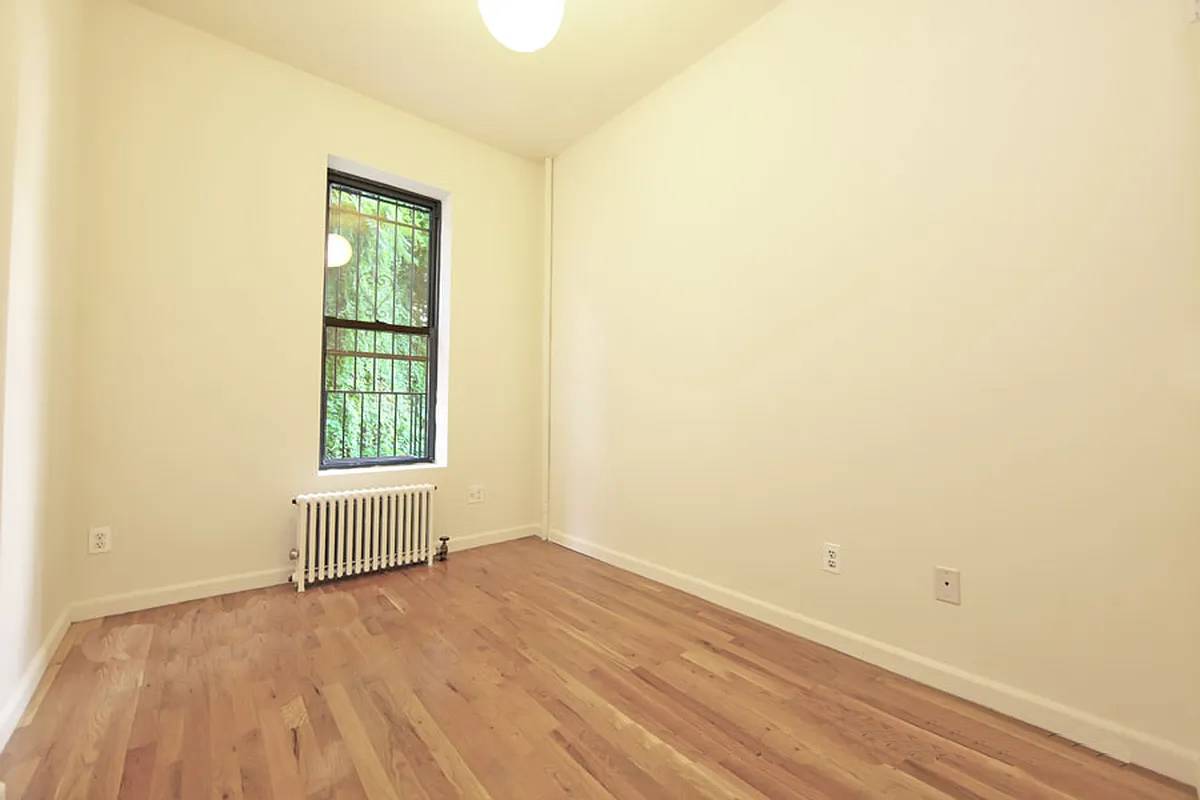 #3 photo, 549 Bergen Street, 2A, ブルックリン区 Brooklyn , NY 11217