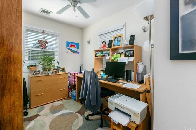 #11 photo, 250 N Rutherford Avenue, 長島 Massapequa , NY 11758