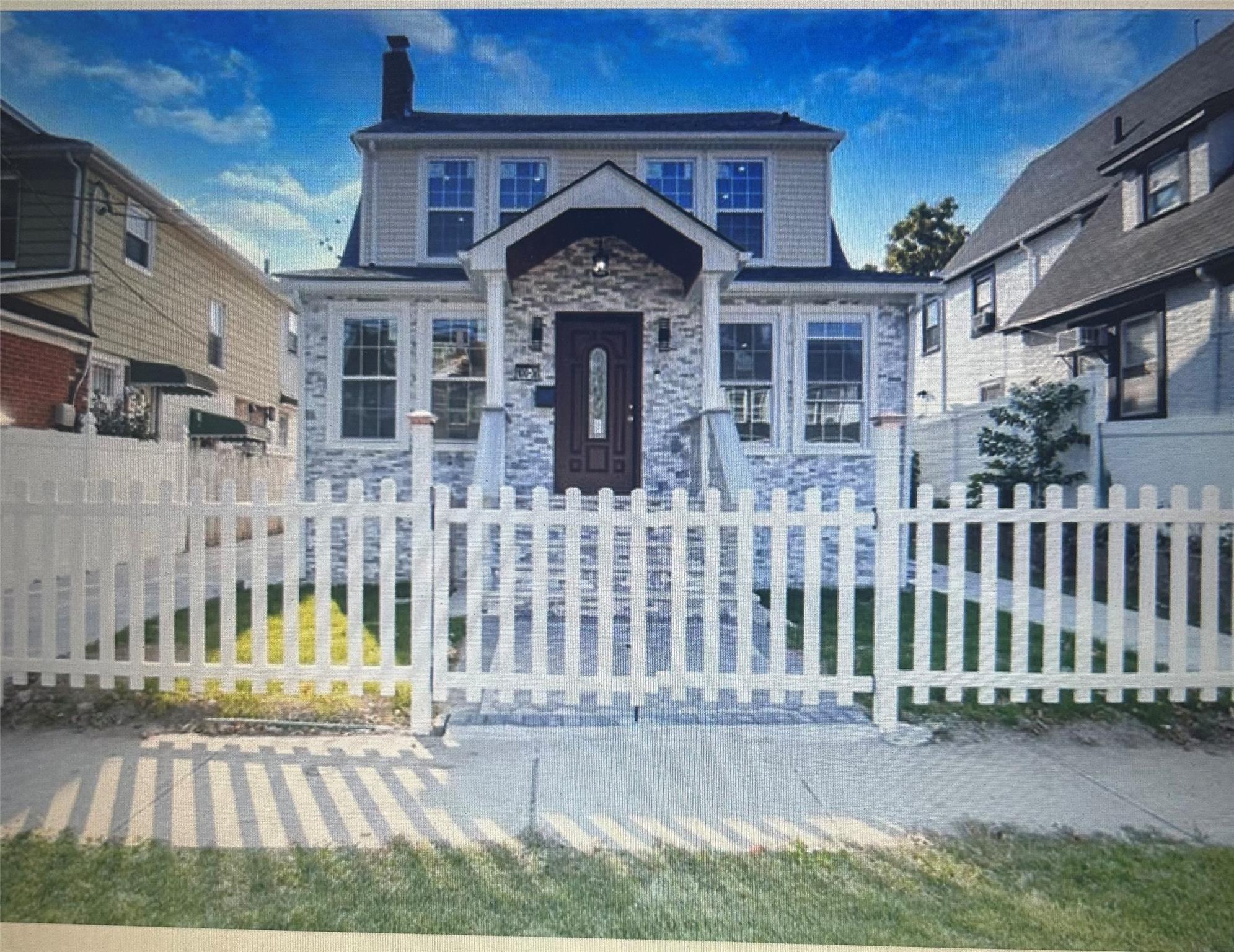 #1 photo, 10036 197th Street, Hollis , NY 11423