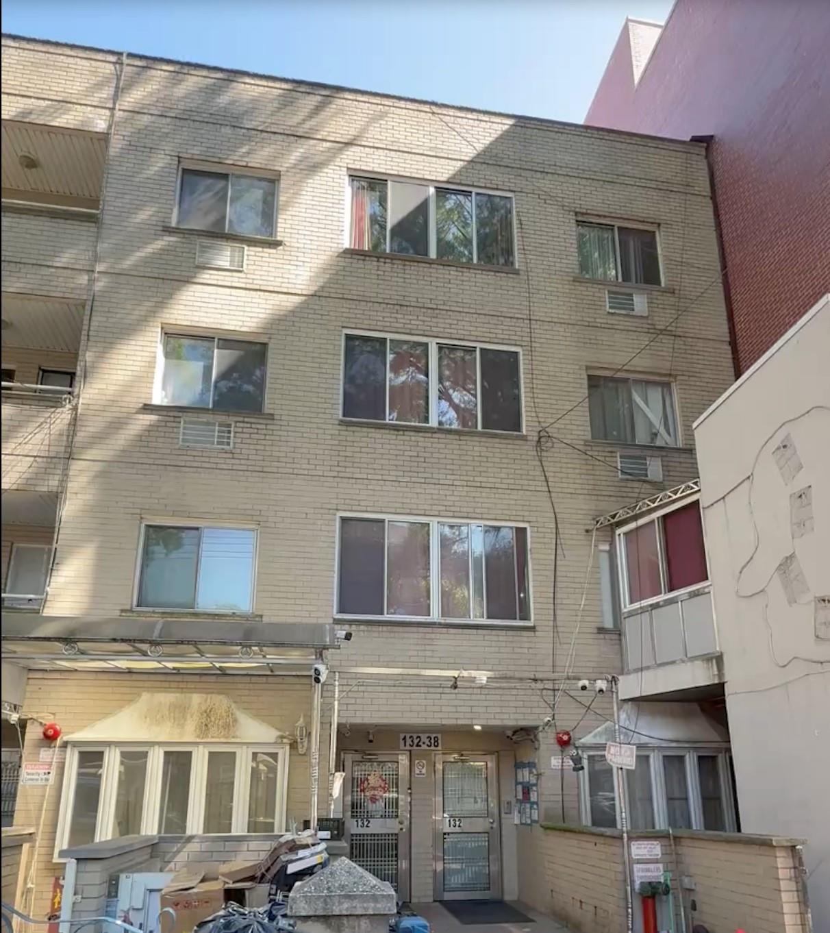 #1 photo, 13238 41st Avenue, 法拉盛 Flushing , NY 11355