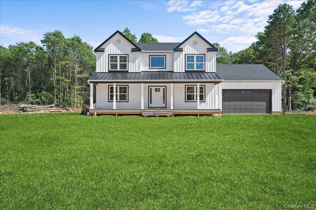 #1 photo, 10 Fourth Avenue, サフォーク郡 Centereach , NY 11720