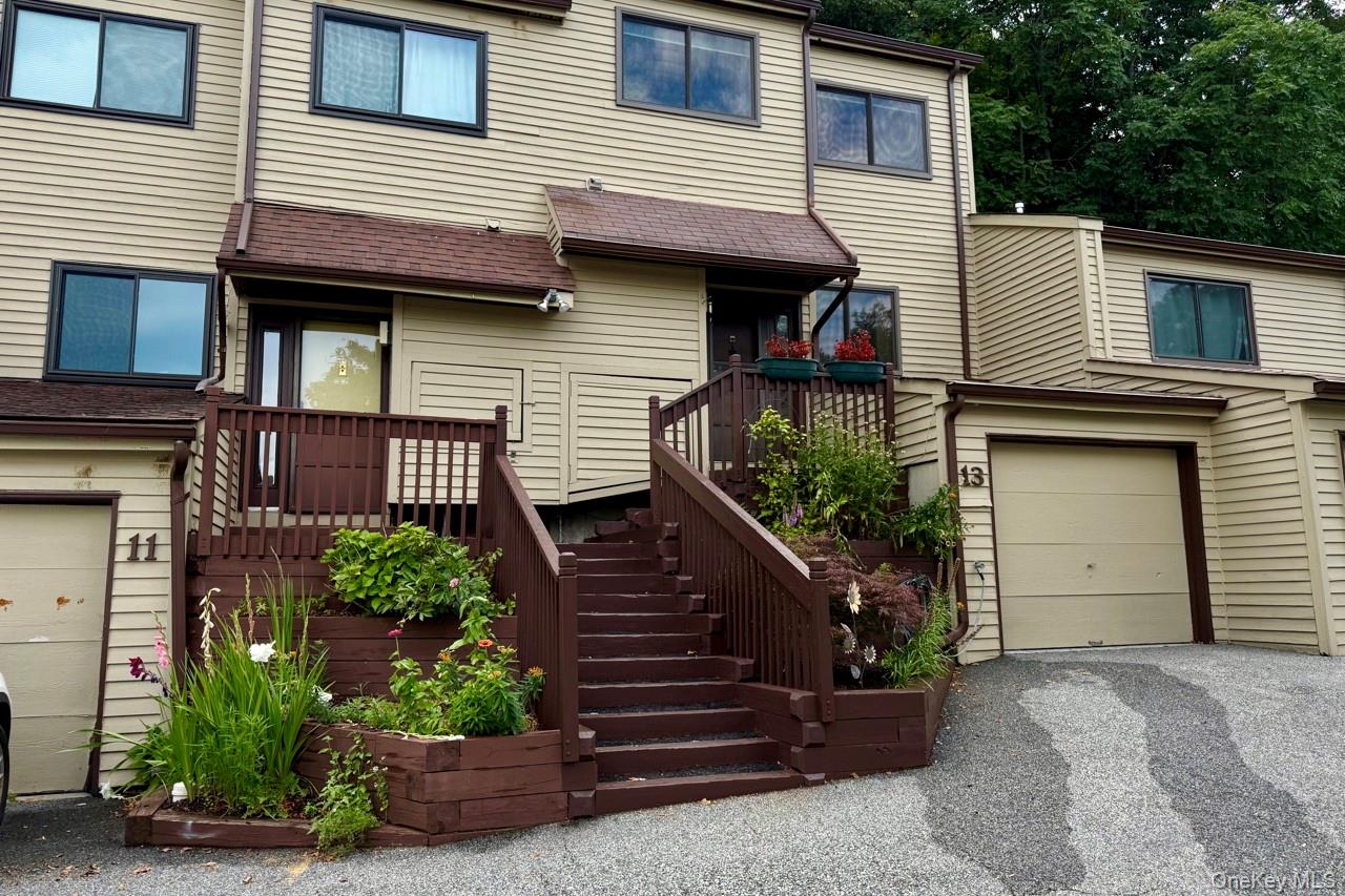 #1 photo, 13 Butternut Court, Highland Mills , NY 10930