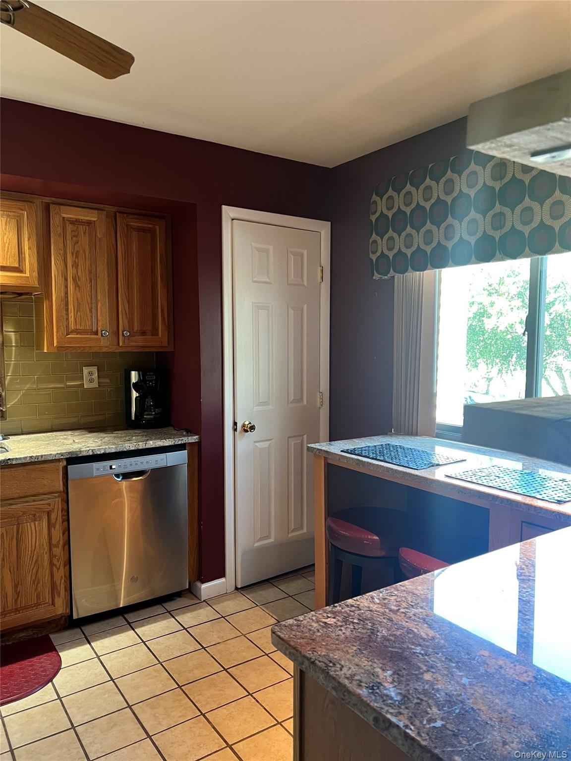 #4 photo, 13 Butternut Court, Highland Mills , NY 10930