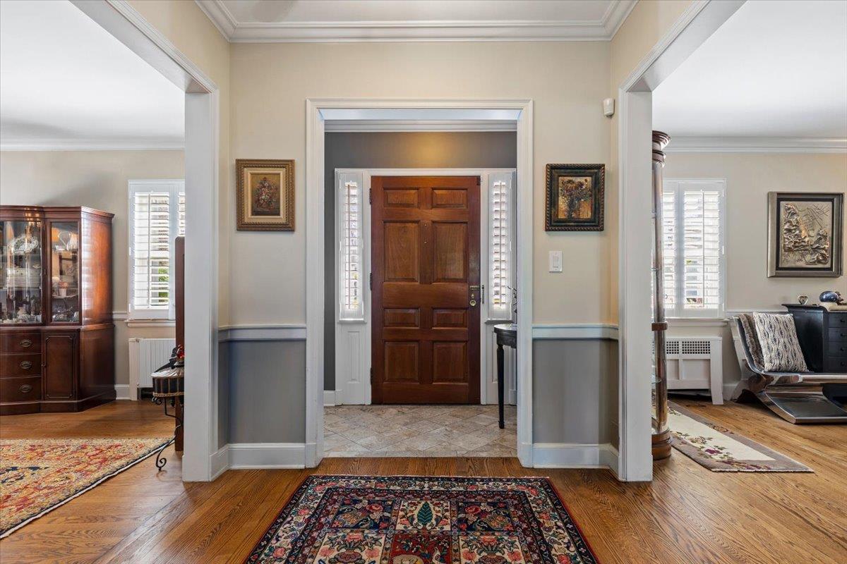 #3 photo, 31 Colonial Road, White Plains , NY 10605