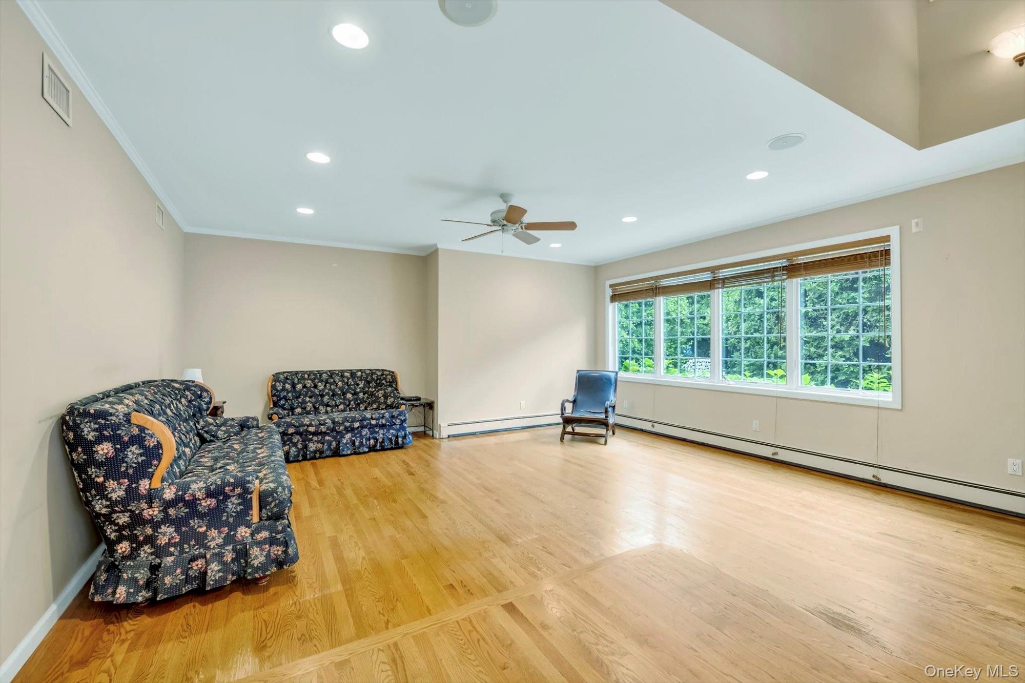 #9 photo, 51 Highfield Avenue, ナッソー郡 Port Washington , NY 11050