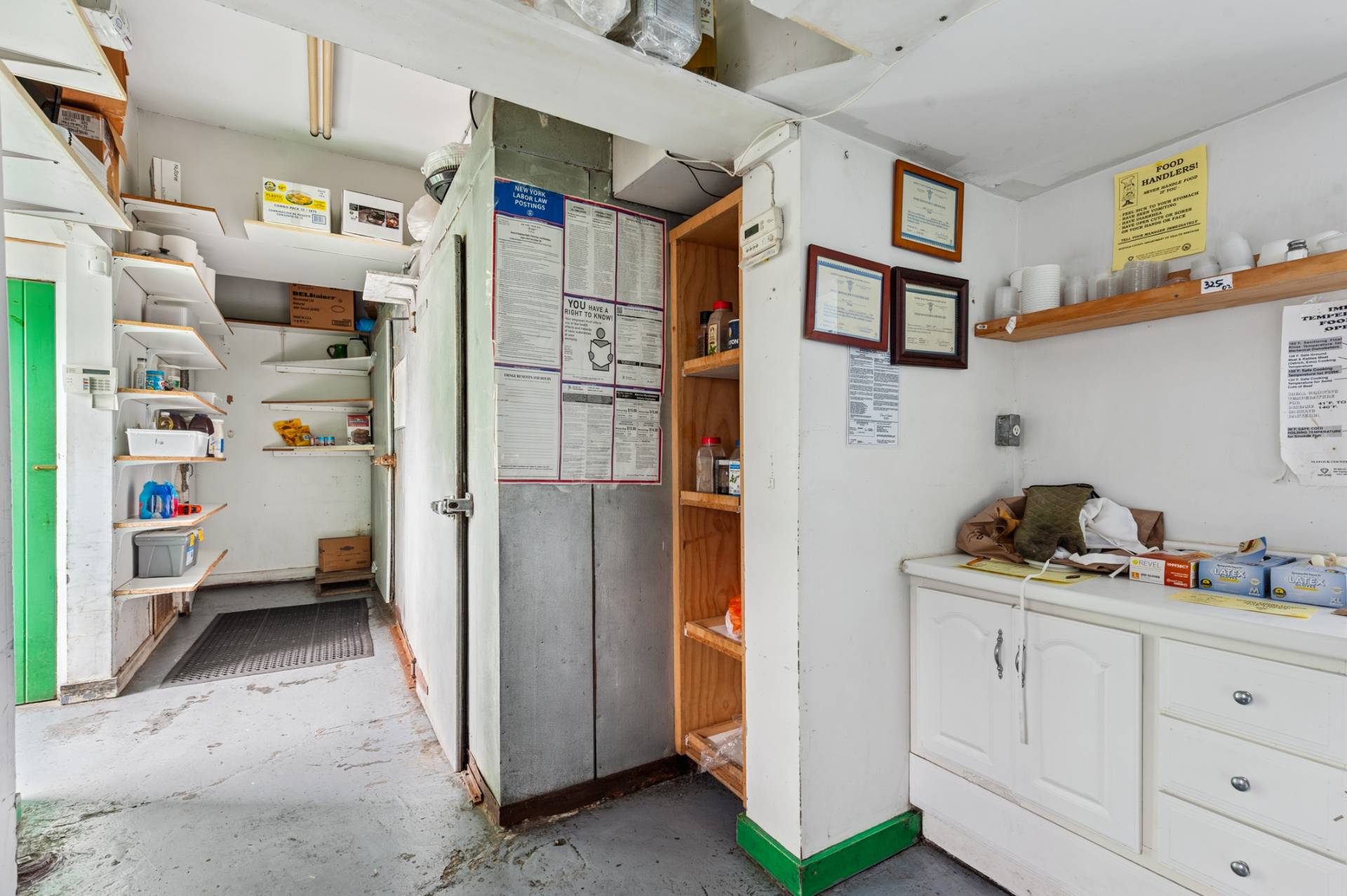 #16 photo, 590  County Road 39, サフォーク郡 Southampton , NY 11968