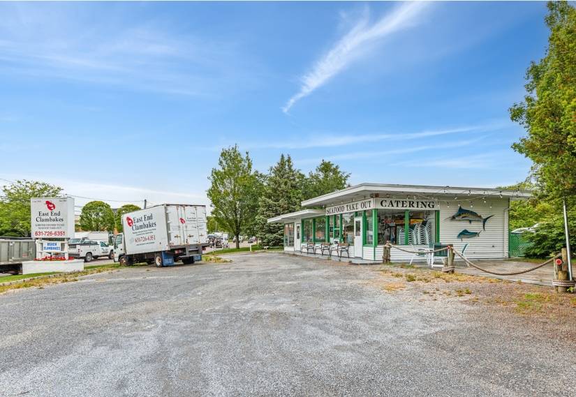 #18 photo, 590  County Road 39, サフォーク郡 Southampton , NY 11968