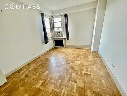 #12 photo, New York City, マンハッタン Hudson Heights , NY 10040