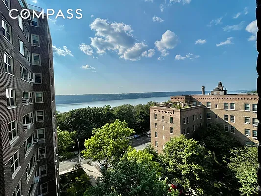 #4 photo, New York City, マンハッタン Hudson Heights , NY 10040