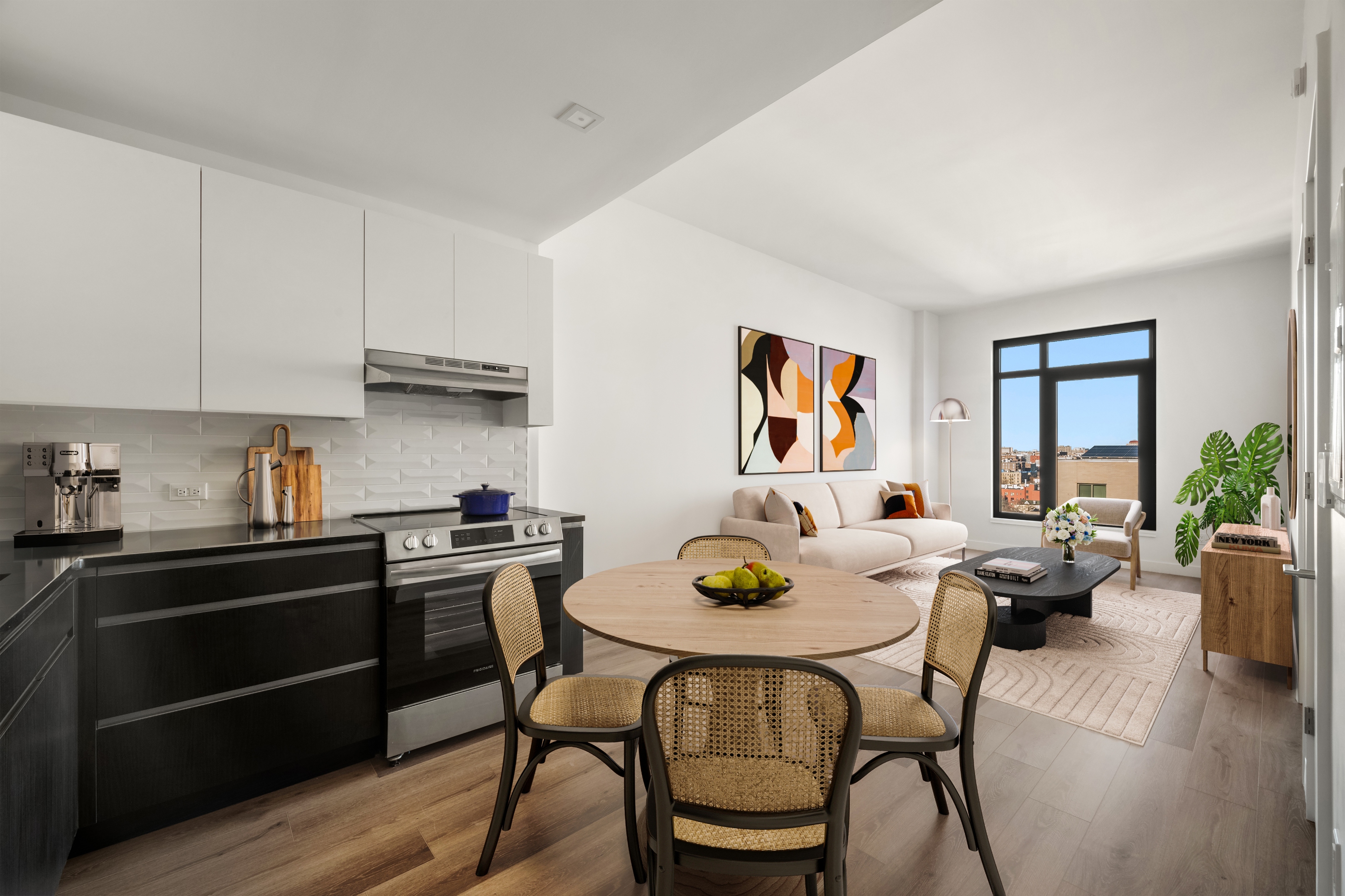 #1 photo, Bronx, 布朗士 Concourse Village , NY 10451