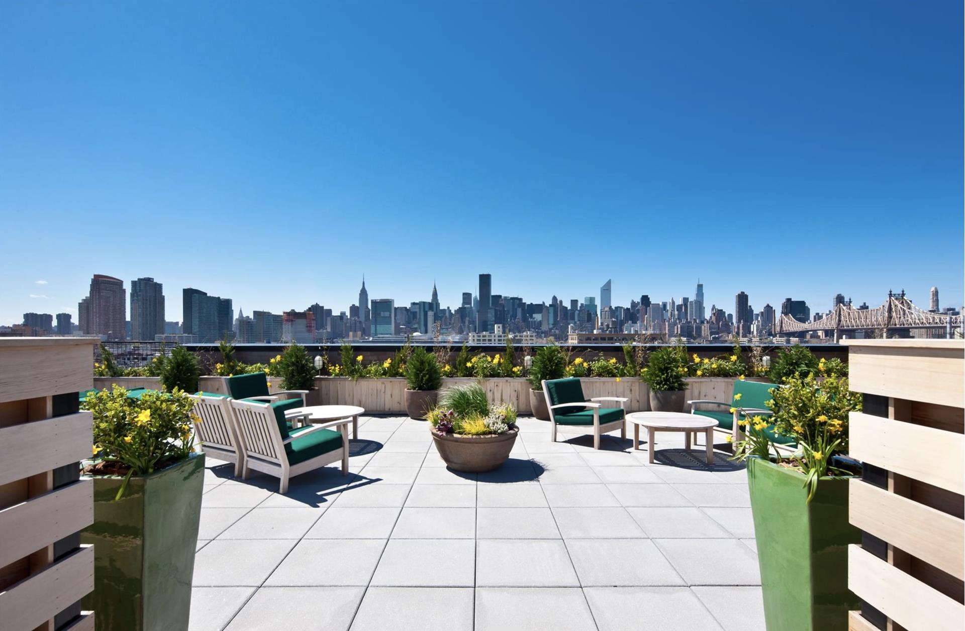 #12 photo, 21-45 44TH Drive, クイーンズ区 Long Island City , NY 11101