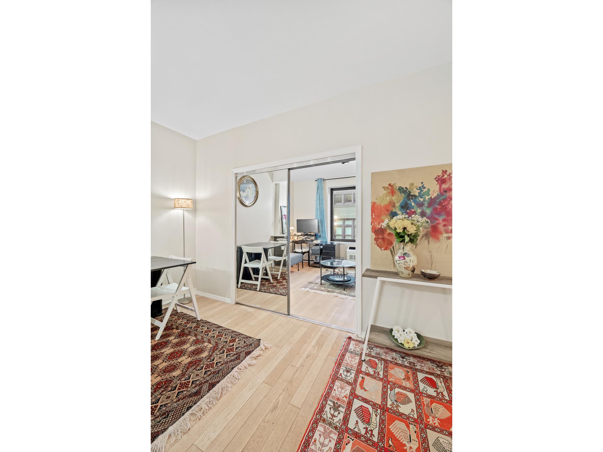 #8 photo, 21-45 44TH Drive, クイーンズ区 Long Island City , NY 11101