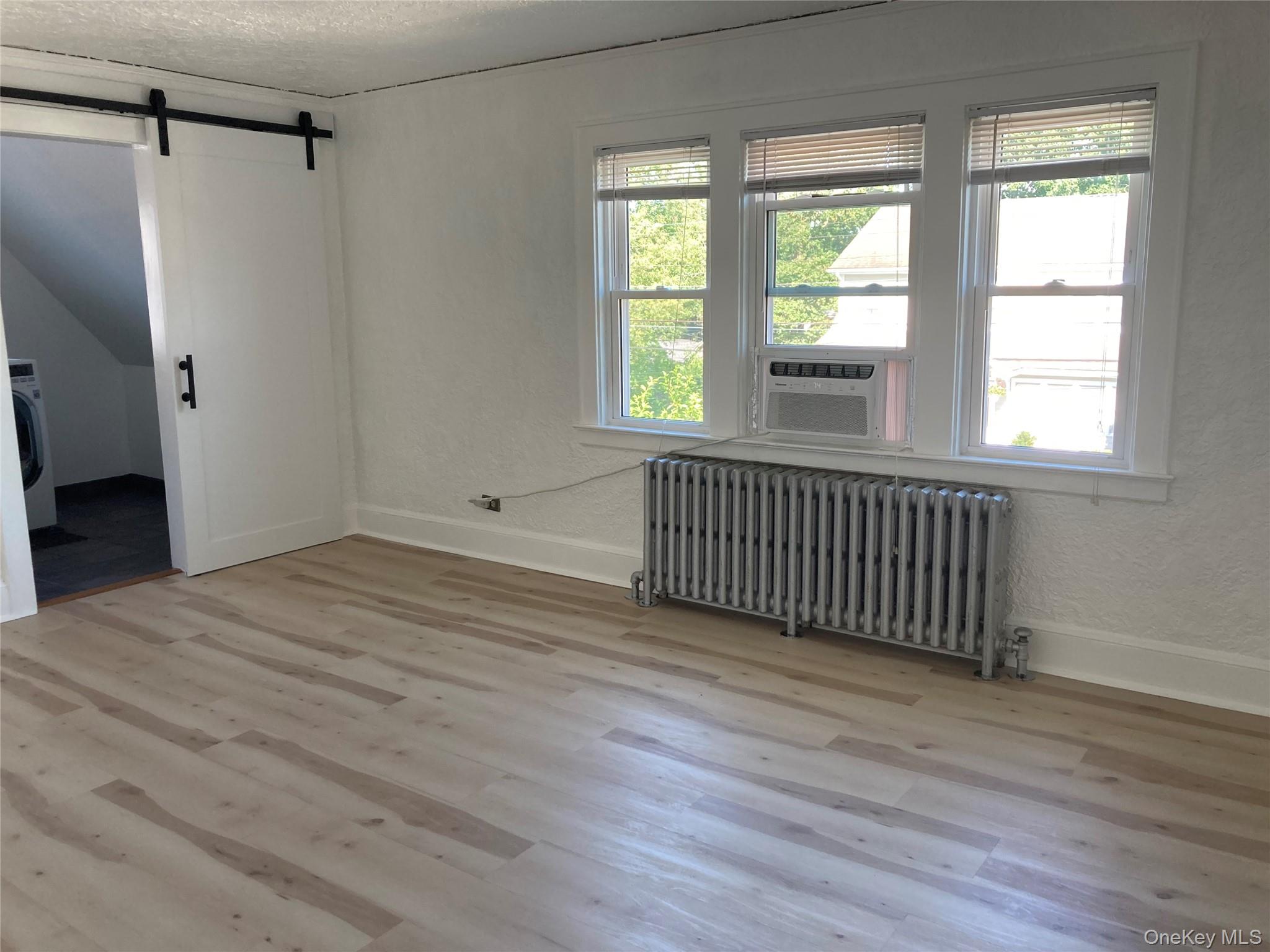 #5 photo, 107 Park Avenue, Harrison , NY 10528