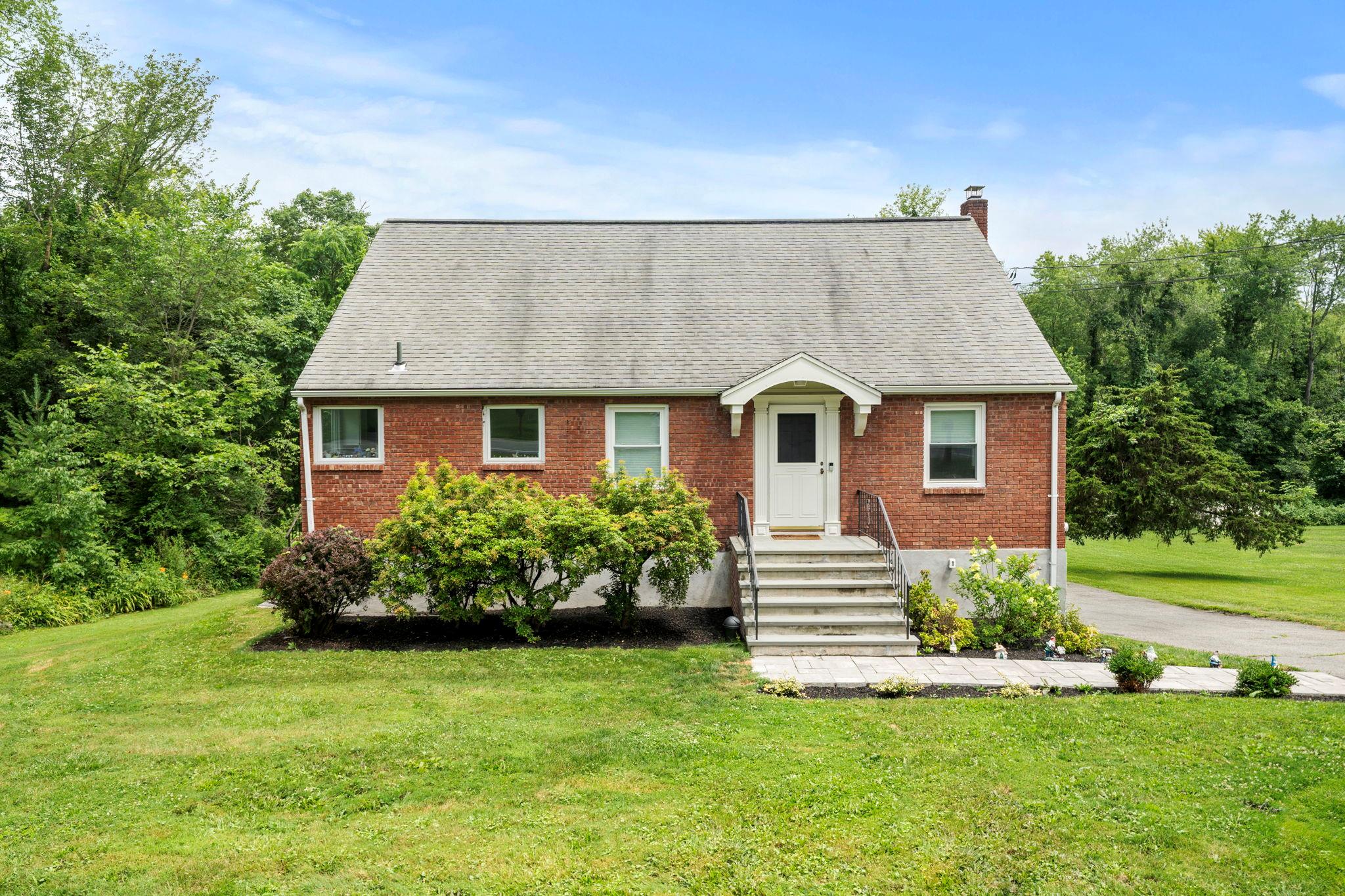 #1 photo, 96 Wood Street, 紐約州 Mahopac , NY 10541