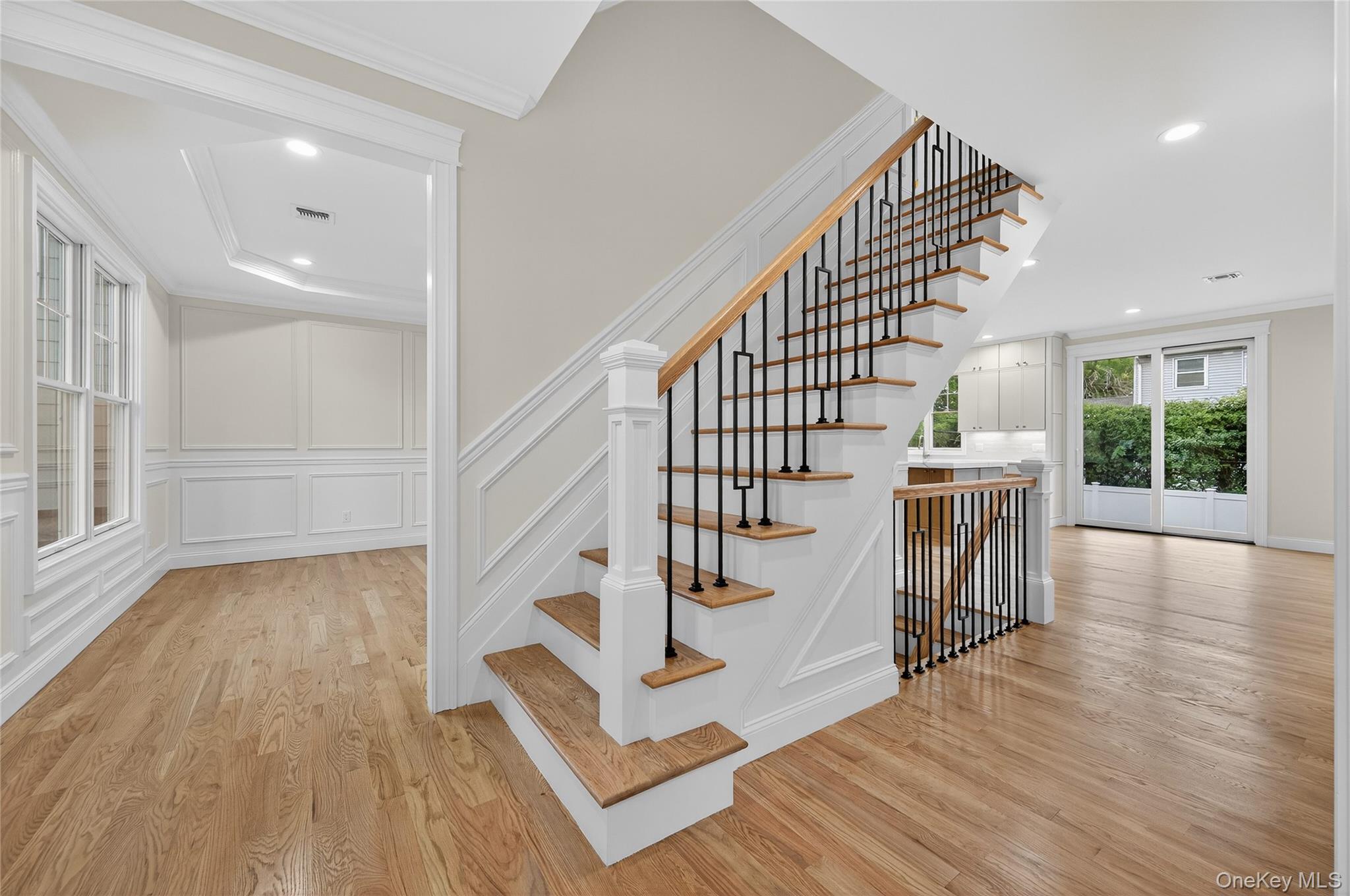 #2 photo, 229 Brixton Road, ナッソー郡 Garden City , NY 11530