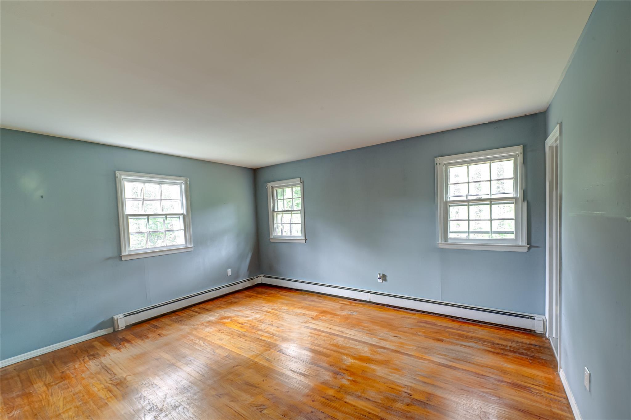 #16 photo, 10 Valentine Road, サフォーク郡 Shoreham , NY 11786