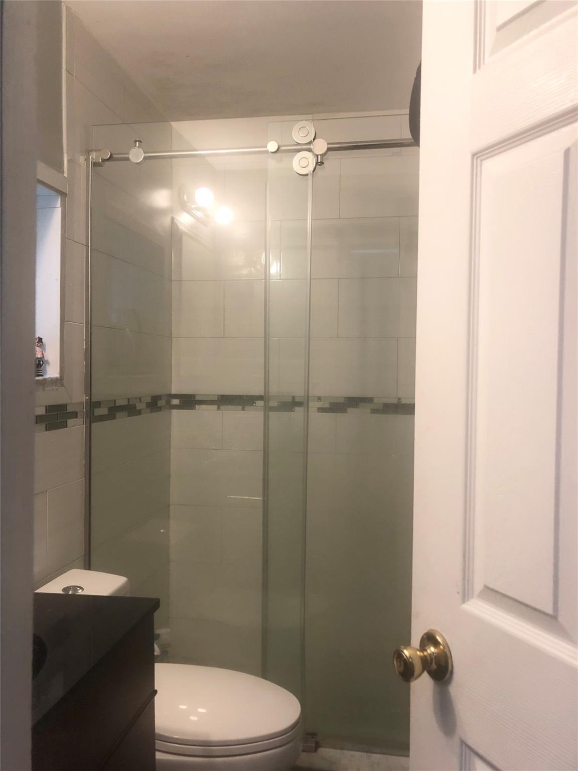 #9 photo, 90-28 78th Street, クイーンズ区 Woodhaven , NY 11421