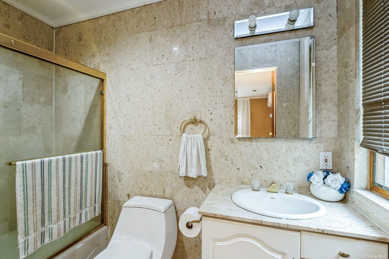 #10 photo, 2 Godfrey Lane, サフォーク郡 Huntington , NY 11743