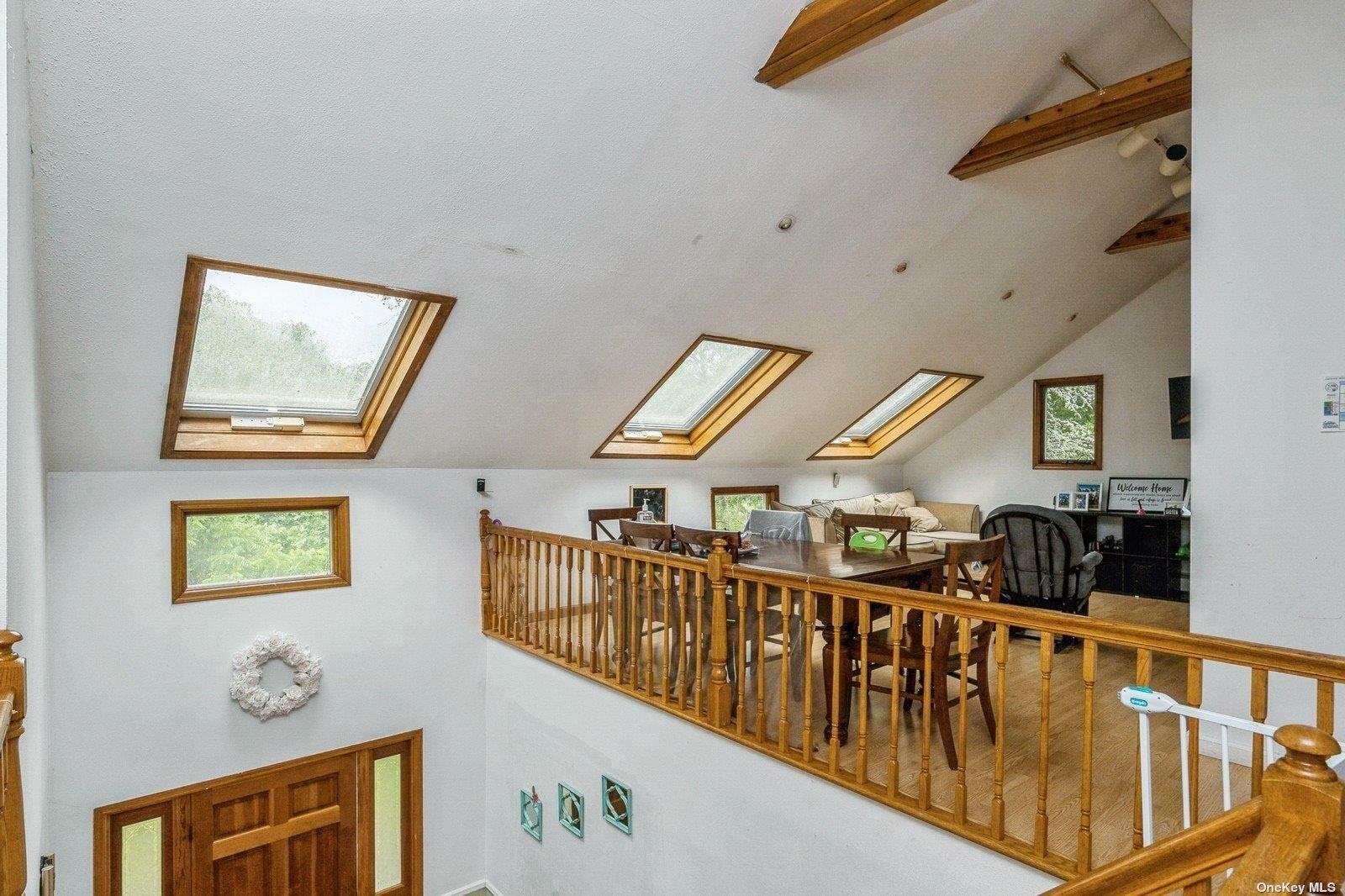 #12 photo, 2 Godfrey Lane, サフォーク郡 Huntington , NY 11743