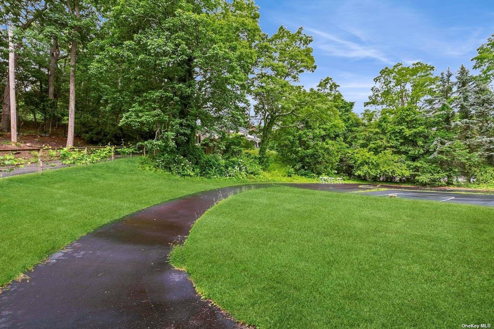 #17 photo, 2 Godfrey Lane, サフォーク郡 Huntington , NY 11743