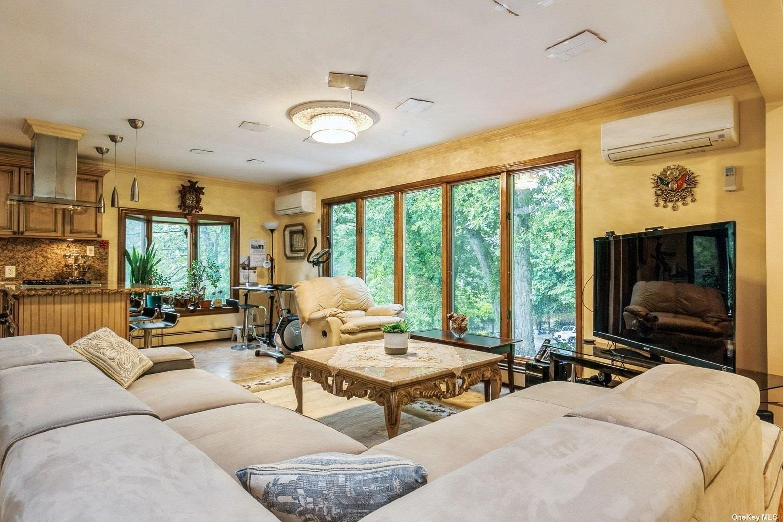 #5 photo, 2 Godfrey Lane, サフォーク郡 Huntington , NY 11743