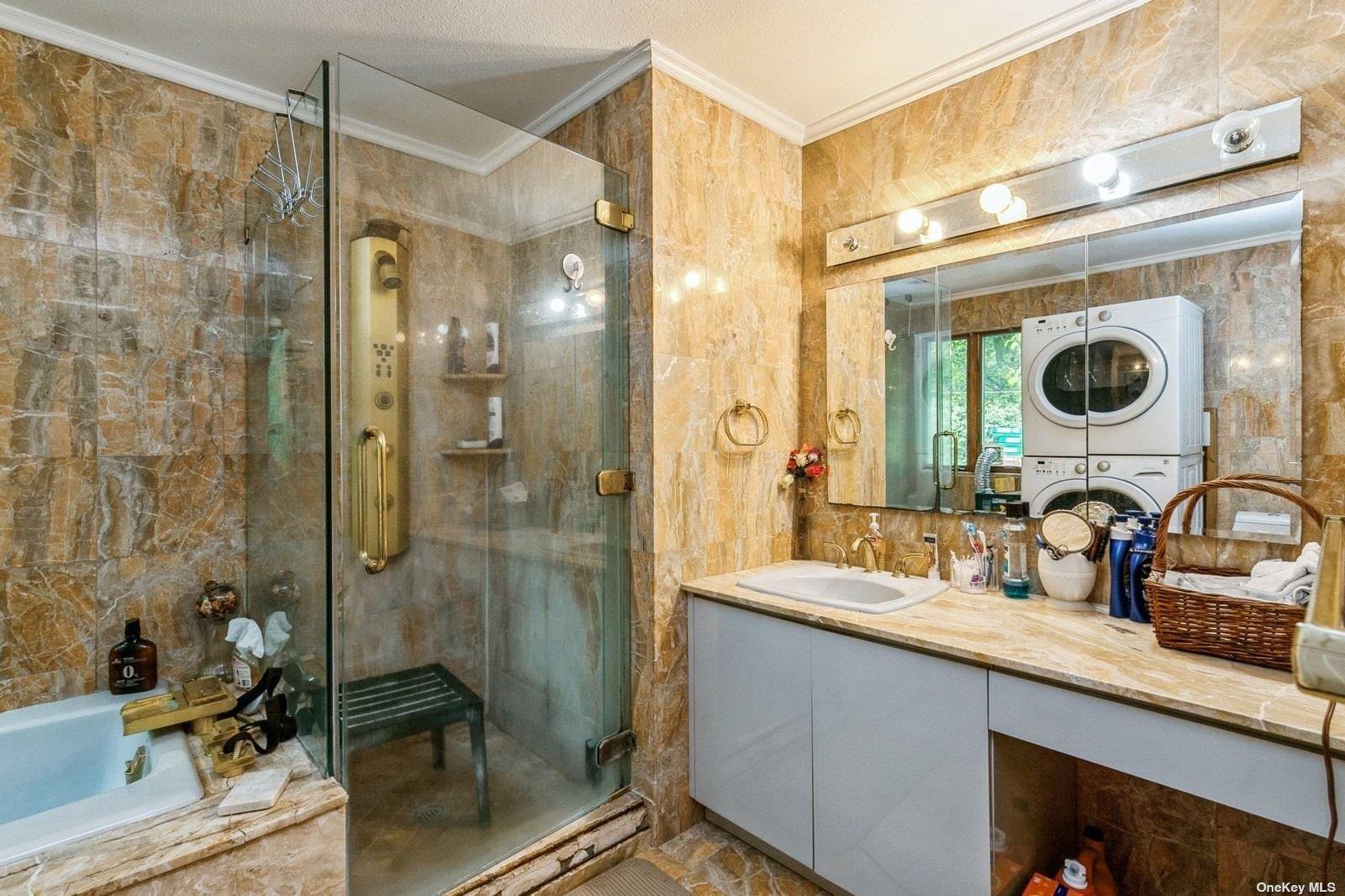 #8 photo, 2 Godfrey Lane, サフォーク郡 Huntington , NY 11743