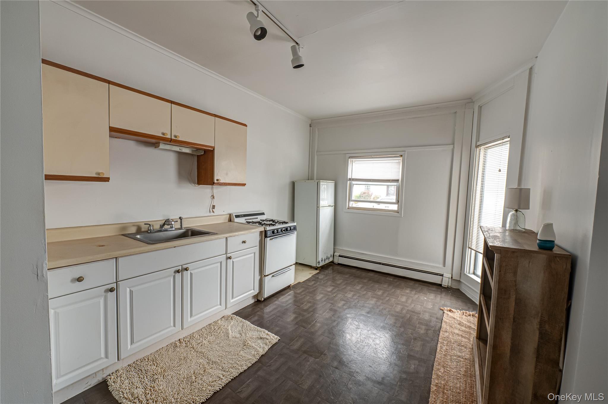 #10 photo, 284 4th Avenue, サフォーク郡 Bay Shore , NY 11706