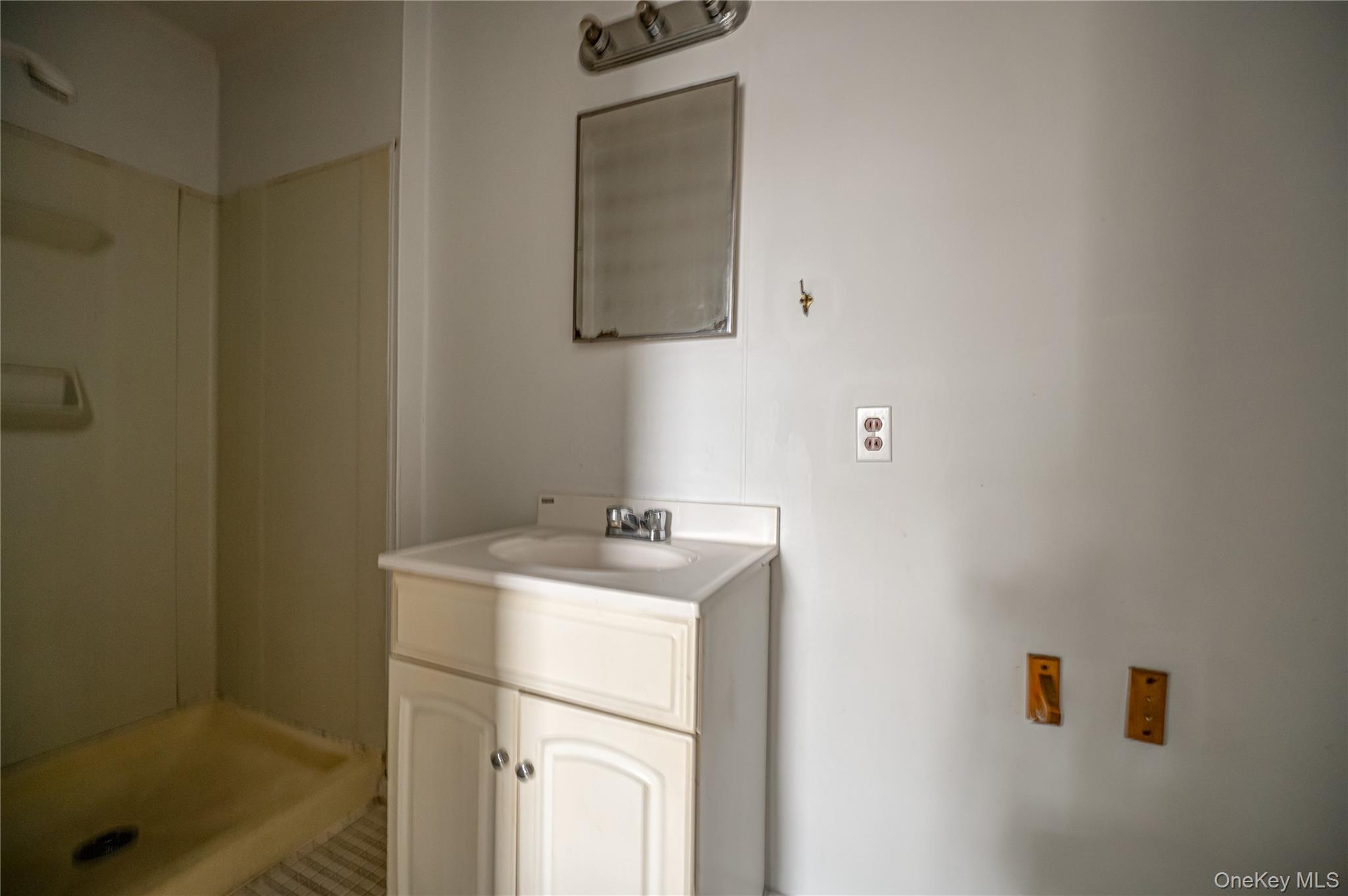 #3 photo, 284 4th Avenue, サフォーク郡 Bay Shore , NY 11706