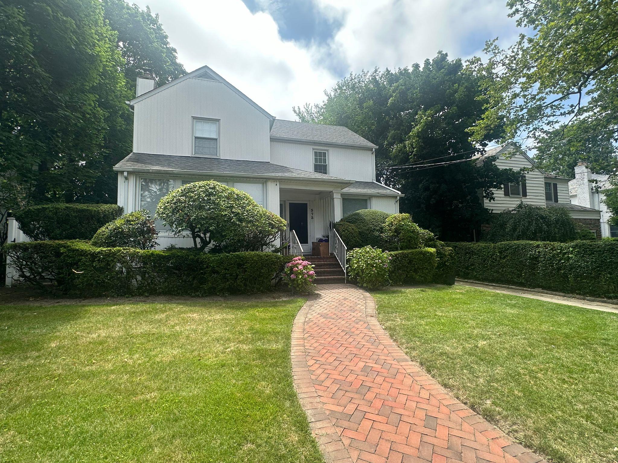 #1 photo, 373 Northfield Road, ناسو Woodmere , NY 11598