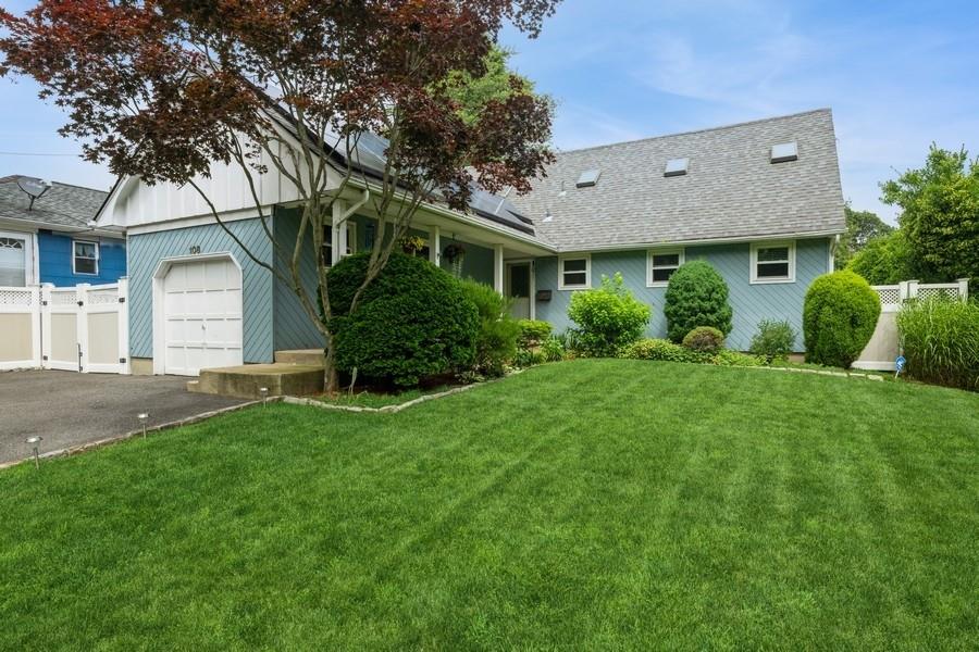 #1 photo, 108 Lake Drive, Copiague , NY 11726