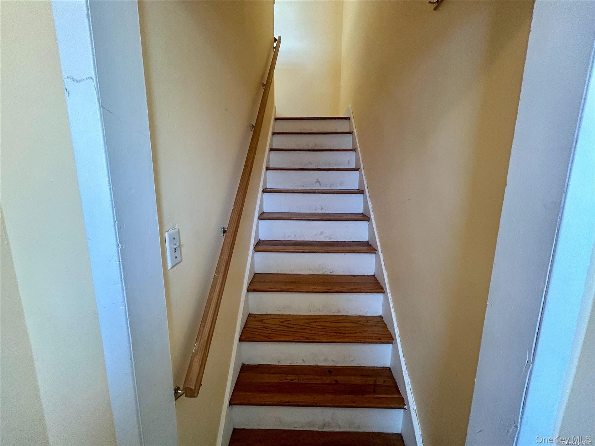 #10 photo, 75-22 255th Street, クイーンズ区 Glen Oaks , NY 11004