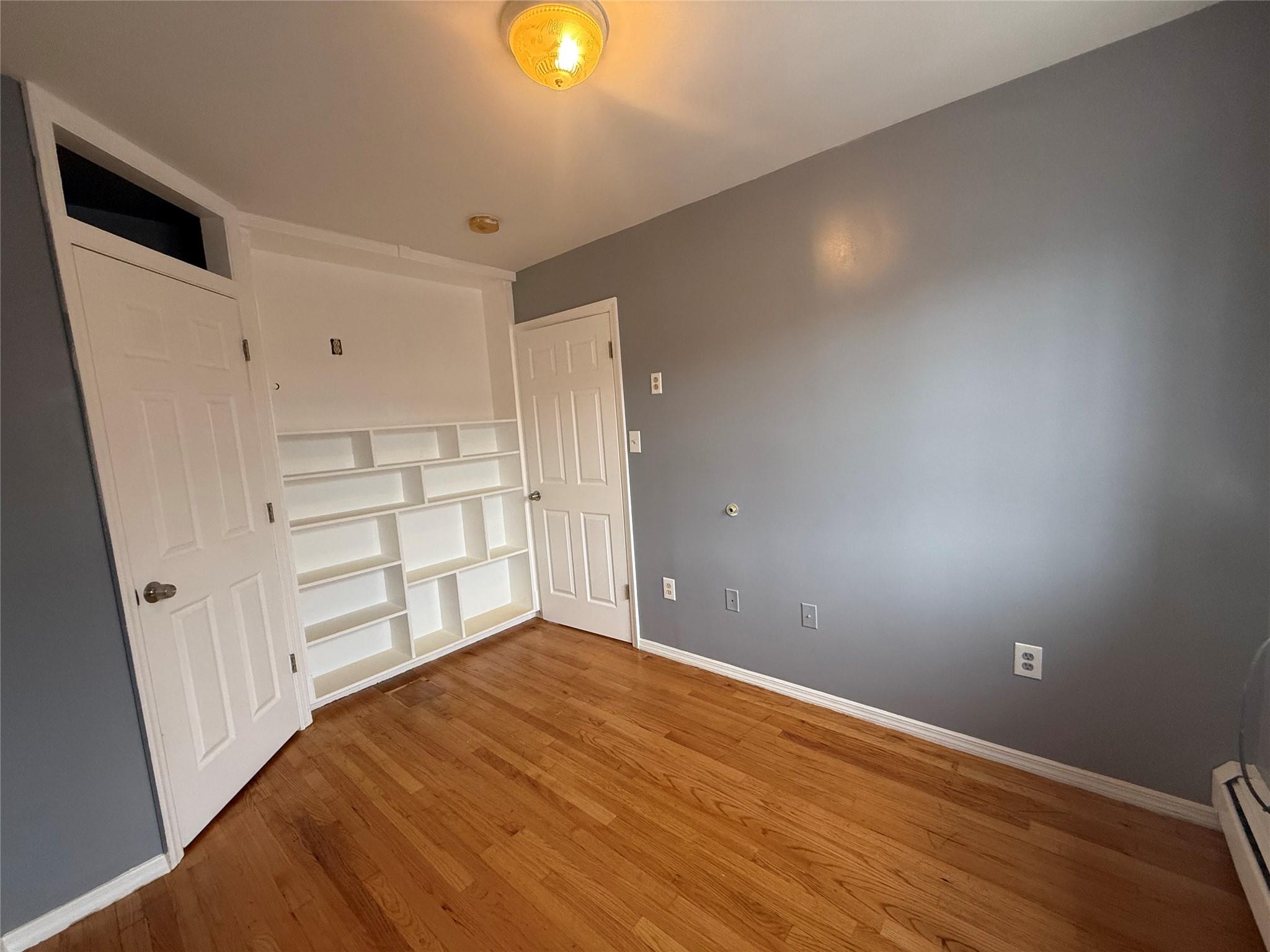 #5 photo, 35-24 108 Street, クイーンズ区 Corona , NY 11368