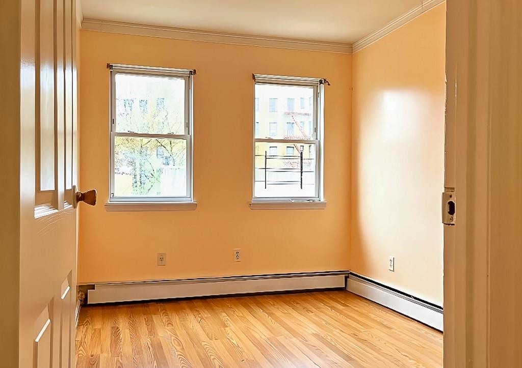 #9 photo, 1377 Teller Avenue, برونكس Bronx , NY 10456