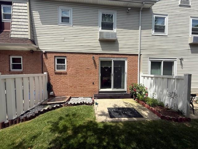 #10 photo, 70 Maine Avenue, ナッソー郡 Rockville Centre , NY 11570