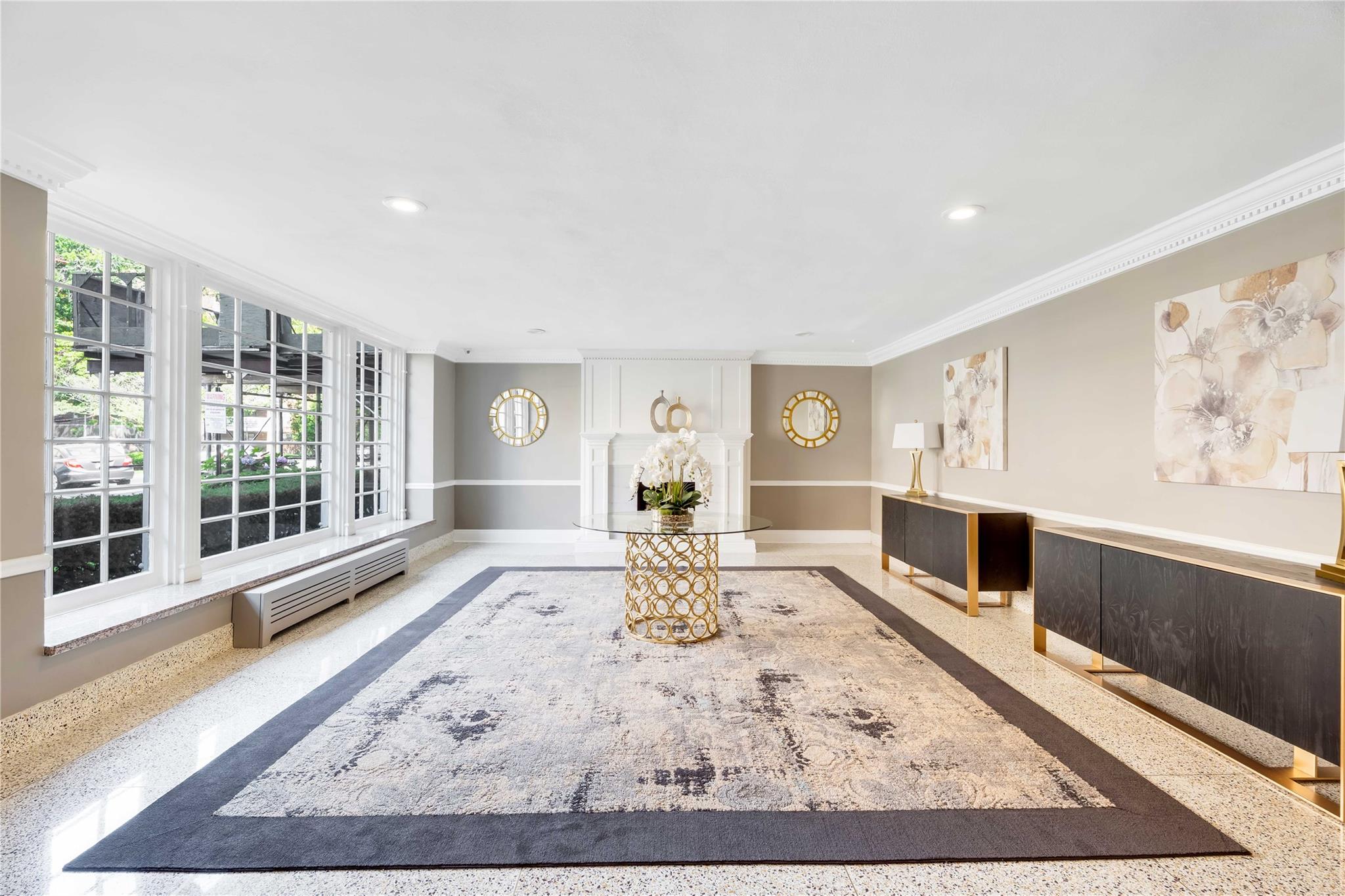 #1 photo, 84-39 153rd Avenue, 皇后區 霍華德灘 Howard Beach , NY 11414
