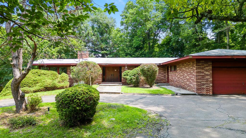 #1 photo, 10 Hilltop Place, 紐約州 Monsey , NY 10952