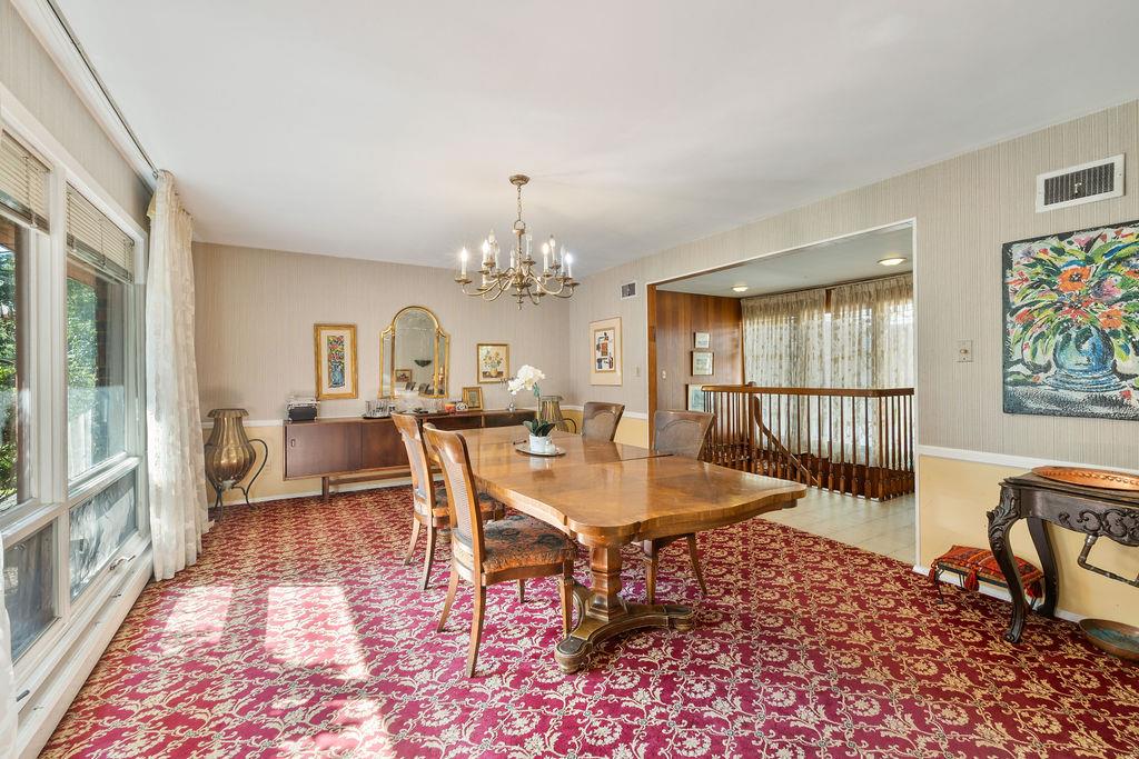 #18 photo, 10 Hilltop Place, Monsey , NY 10952