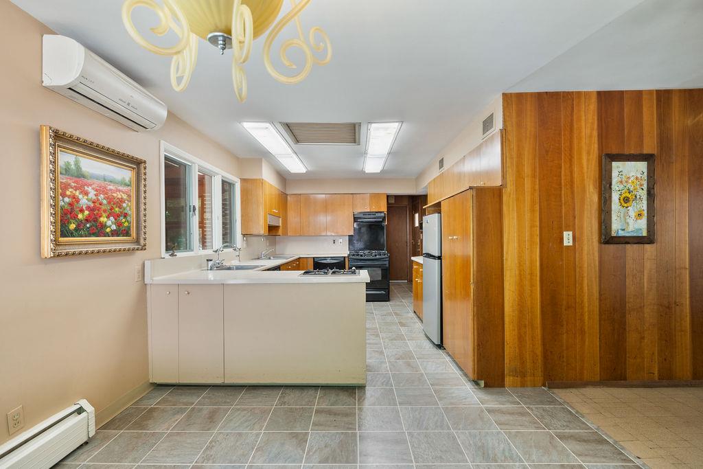 #20 photo, 10 Hilltop Place, Monsey , NY 10952