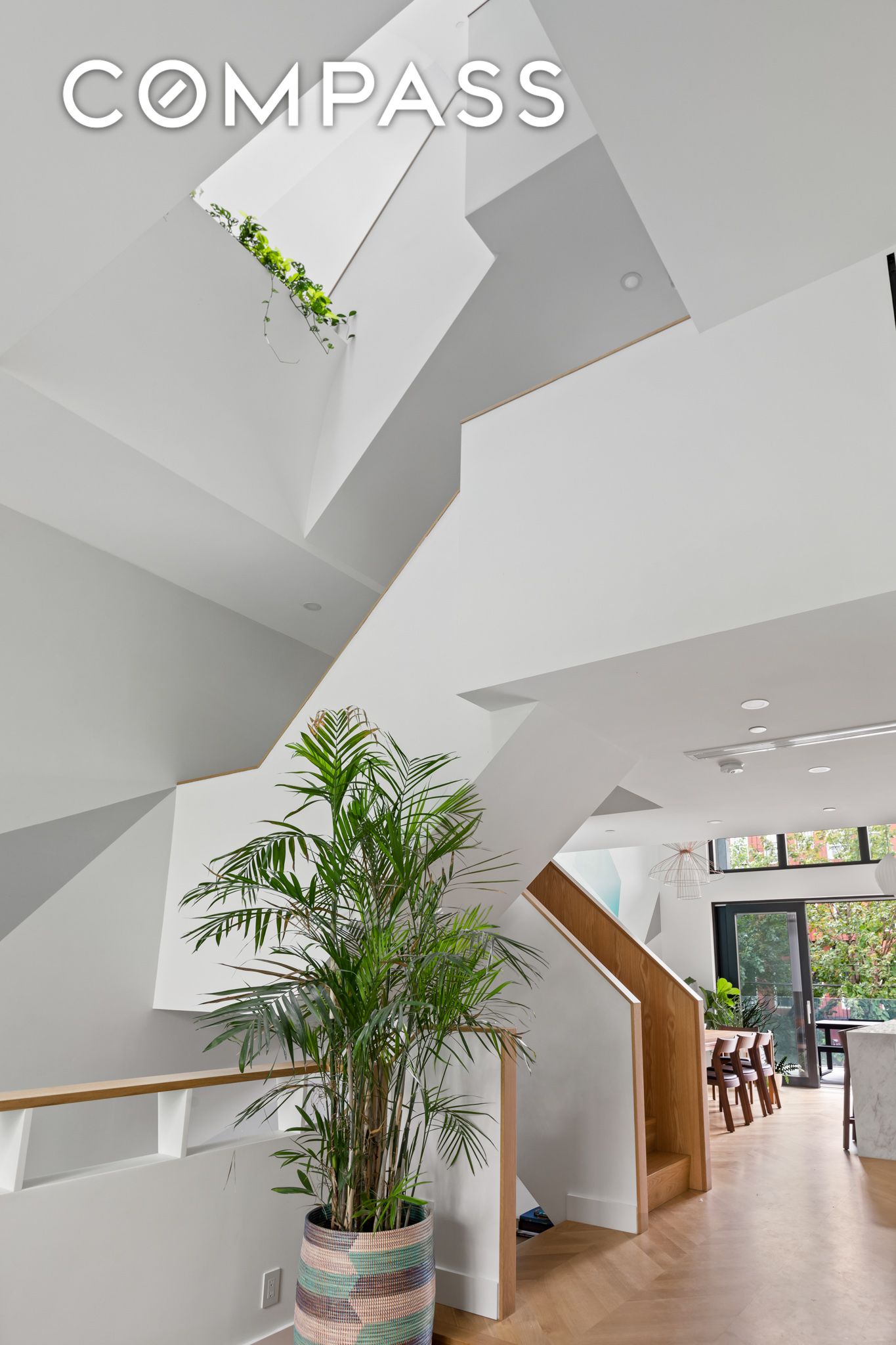 #14 photo, 42 Sharon Street, ブルックリン区 East Williamsburg , NY 11211