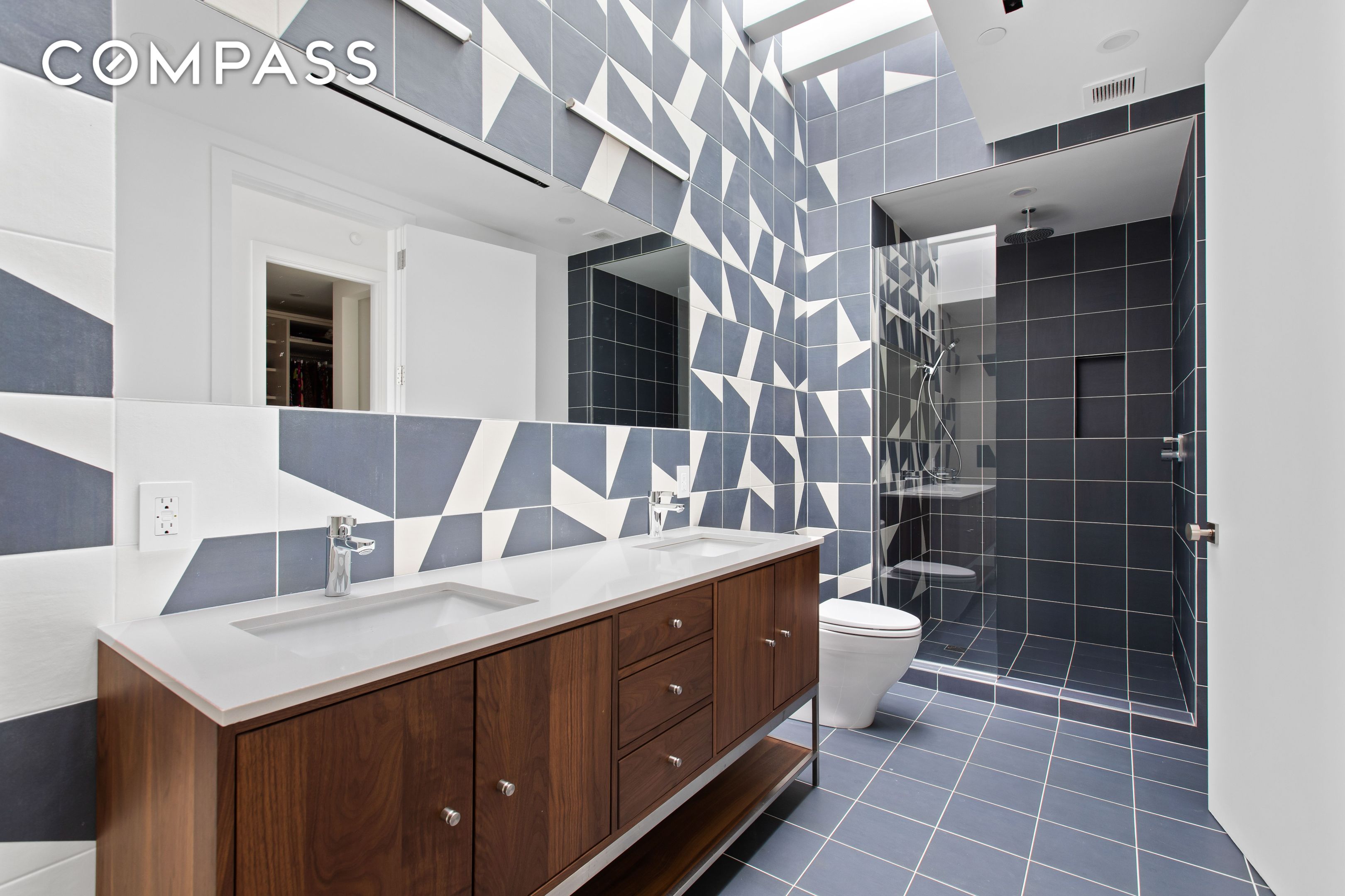 #21 photo, 42 Sharon Street, ブルックリン区 East Williamsburg , NY 11211